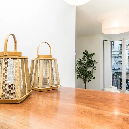 アパート Santa Marta By Spoton リスボン